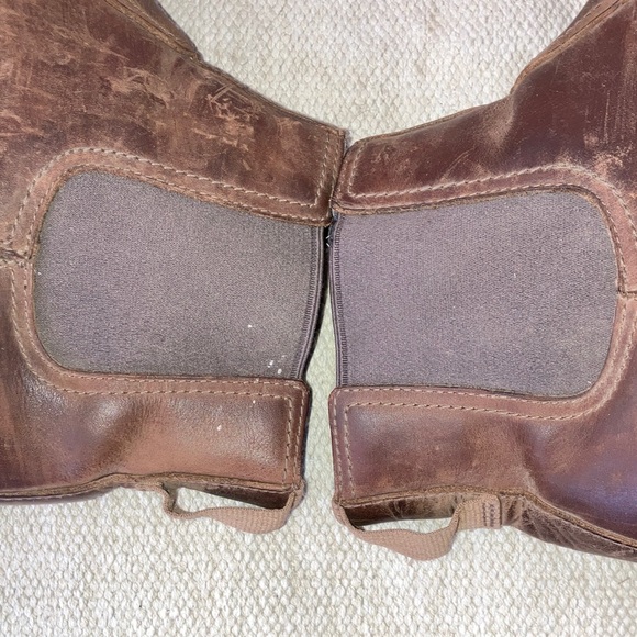 Timberland Men's size 9 1/2 Brown Leather Boots - scuffed - not steel toe - Picture 10 of 16